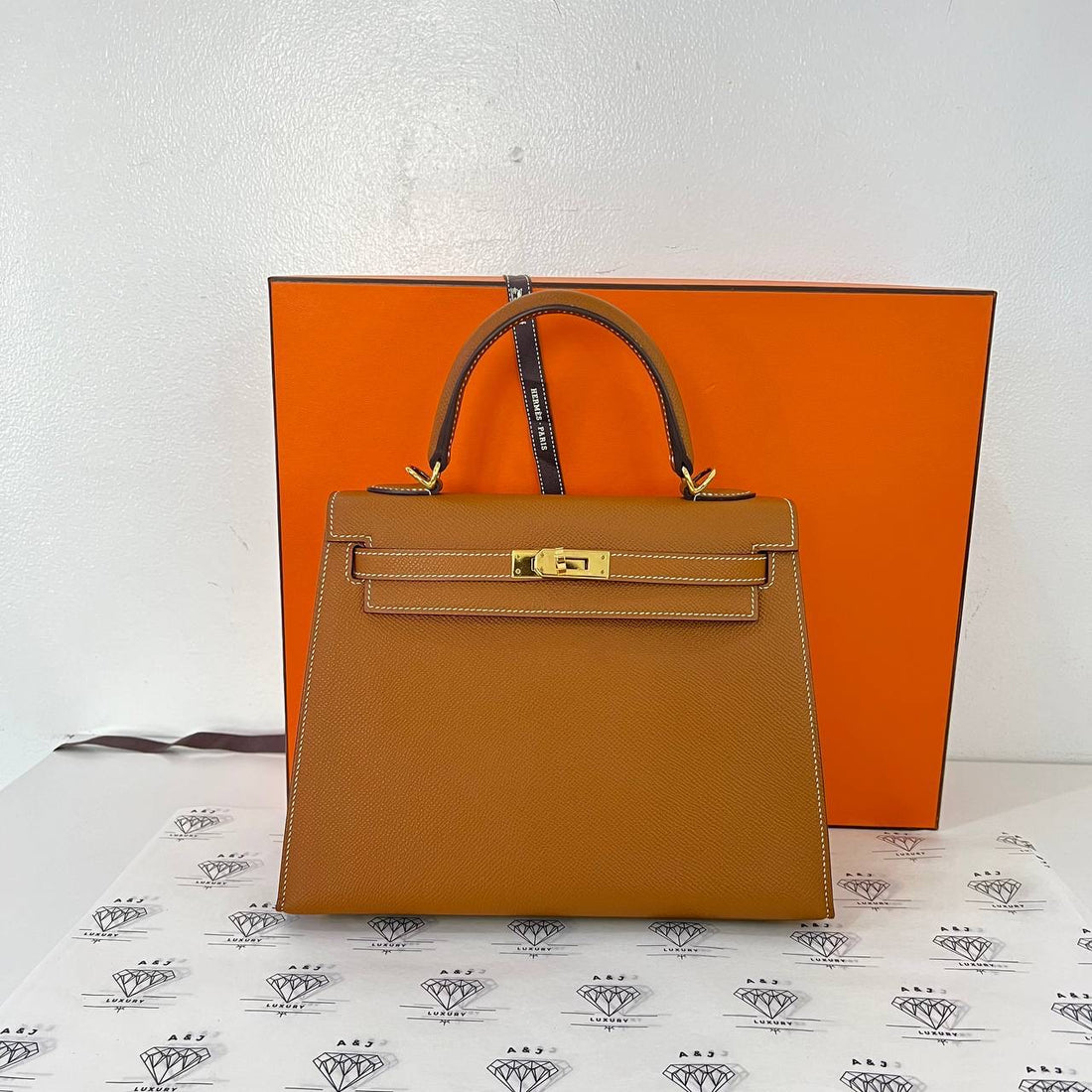 [PRE LOVED] Hermes Kelly 25 in Gold Epsom Leather GHW (Stamp U  - 2022)