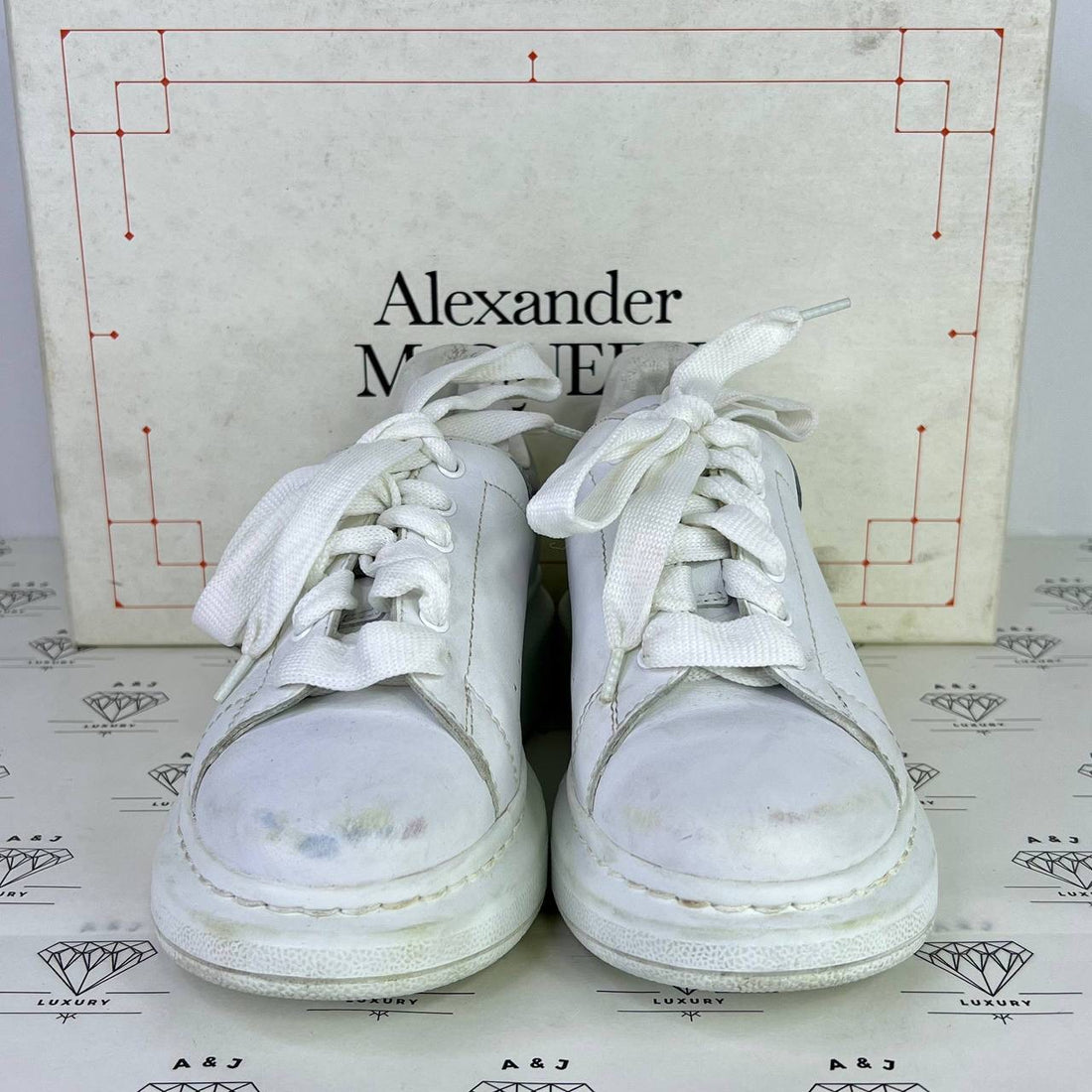 [PRE LOVED] Alexander McQueen Kids Oversized Sneakers in White with Silver Heel Tab Size 31