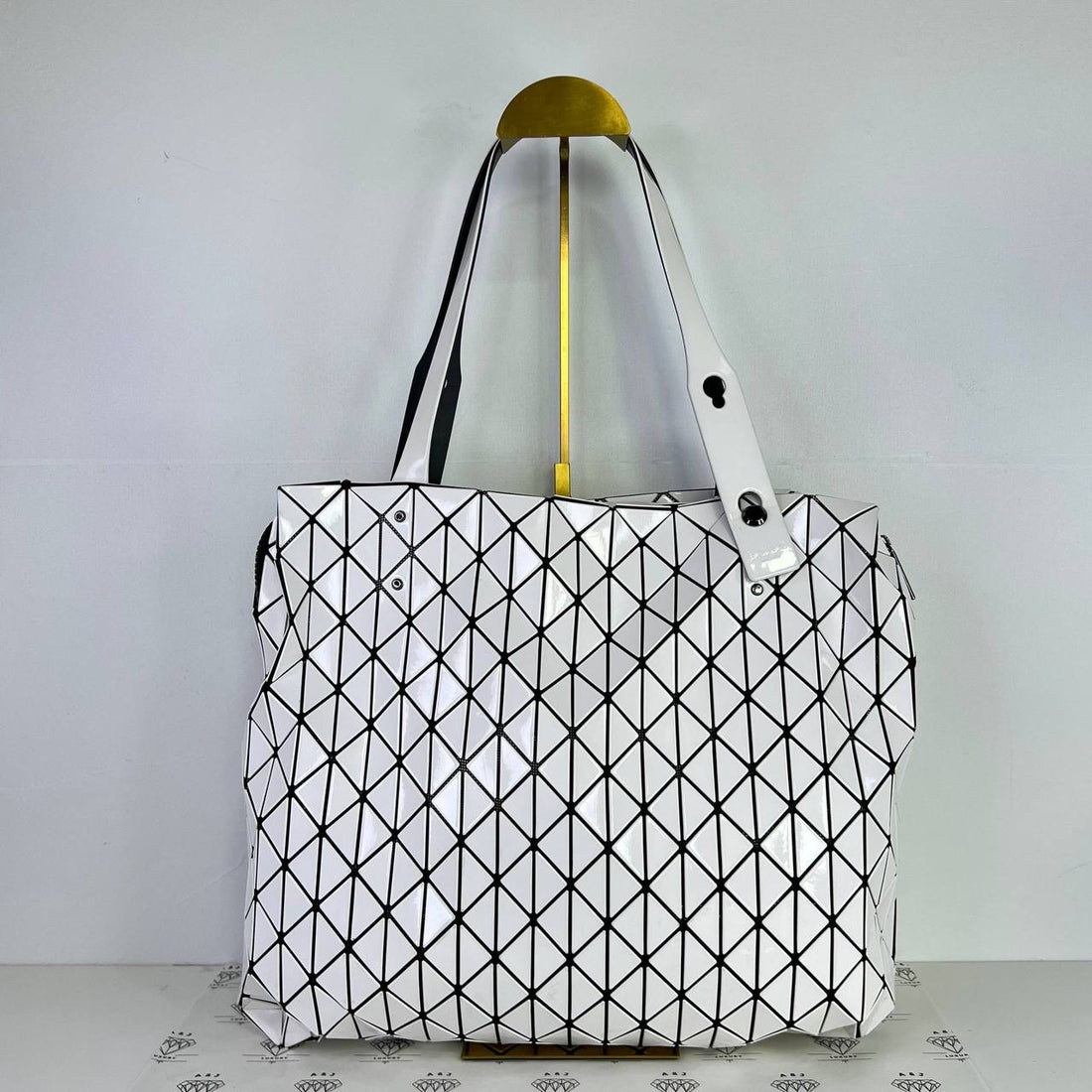[PRE LOVED] Bao Bao Tote Bag in White