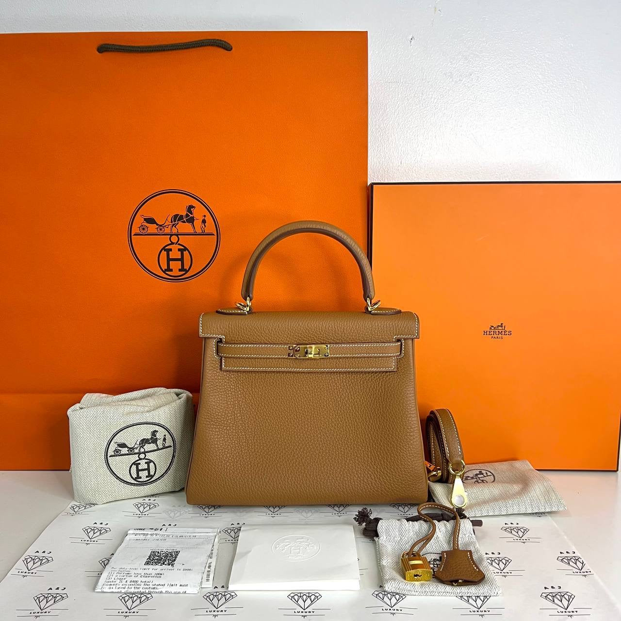 [BRAND NEW] Hermes Kelly 25 in Gold Togo Leather GHW (Stamp K - 2025)
