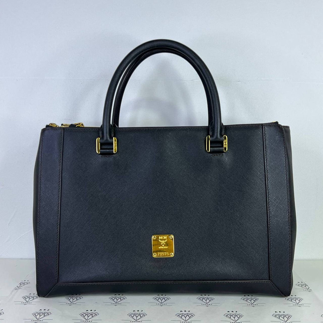 [PRE LOVED] MCM Nuovo Leather Tote Bag in Black GHW