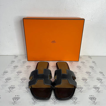 [PRE LOVED] Hermes Oran Sandals in Black Size 38EU