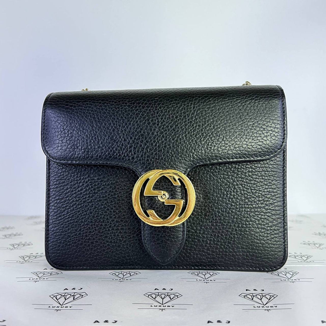 [PRE LOVED] Gucci Small Interlocking Chain Shoulder Bag in Black GHW