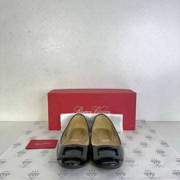 [PRE LOVED] Roger Vivier Gommette Ballerina Flats in Black Size 39.5EU