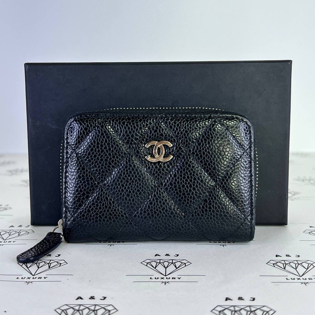 [PRE LOVED] Chanel Zippy Cardholder in Black Caviar Leather SHW (Series 31)