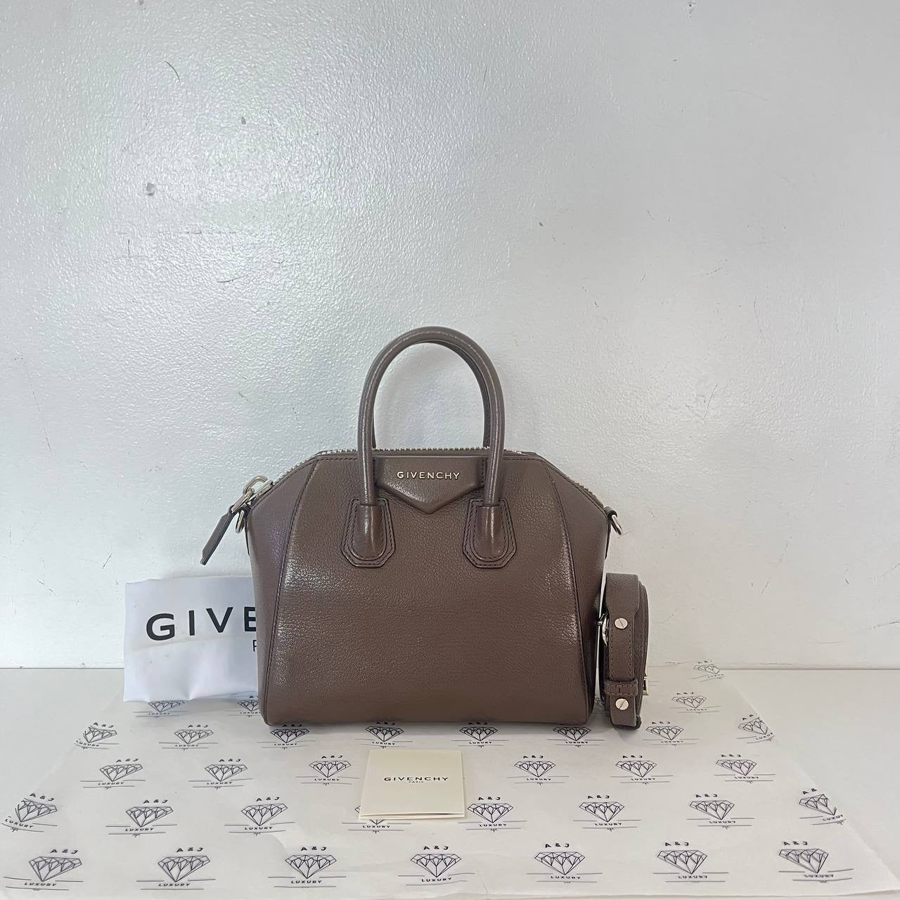 [PRE LOVED] Givenchy Mini Antigona in Brown Goatskin Leather SHW