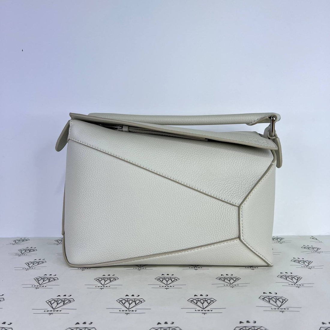 [PRE LOVED] Loewe Small Puzzle Edge in Soft White Grained Leather SHW