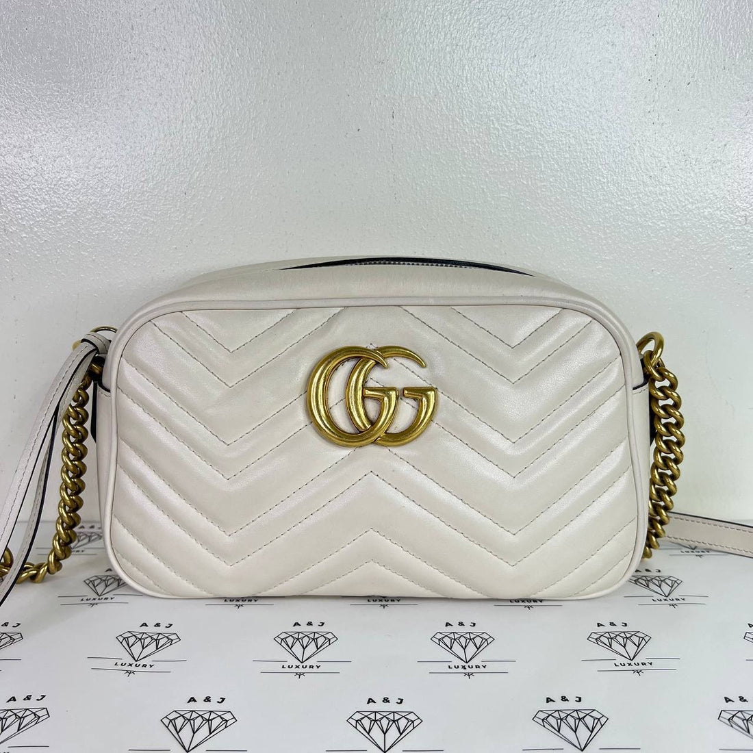 [PRE LOVED] Gucci Small Marmont Camera Bag in White GHW