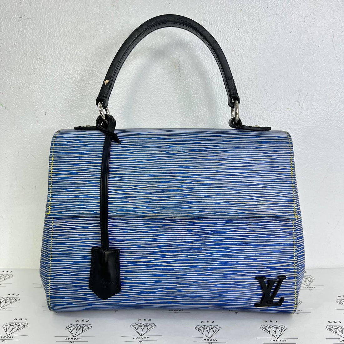 [PRE LOVED] Louis Vuitton Cluny BB in Blue Epi Leather SHW (CA0177)