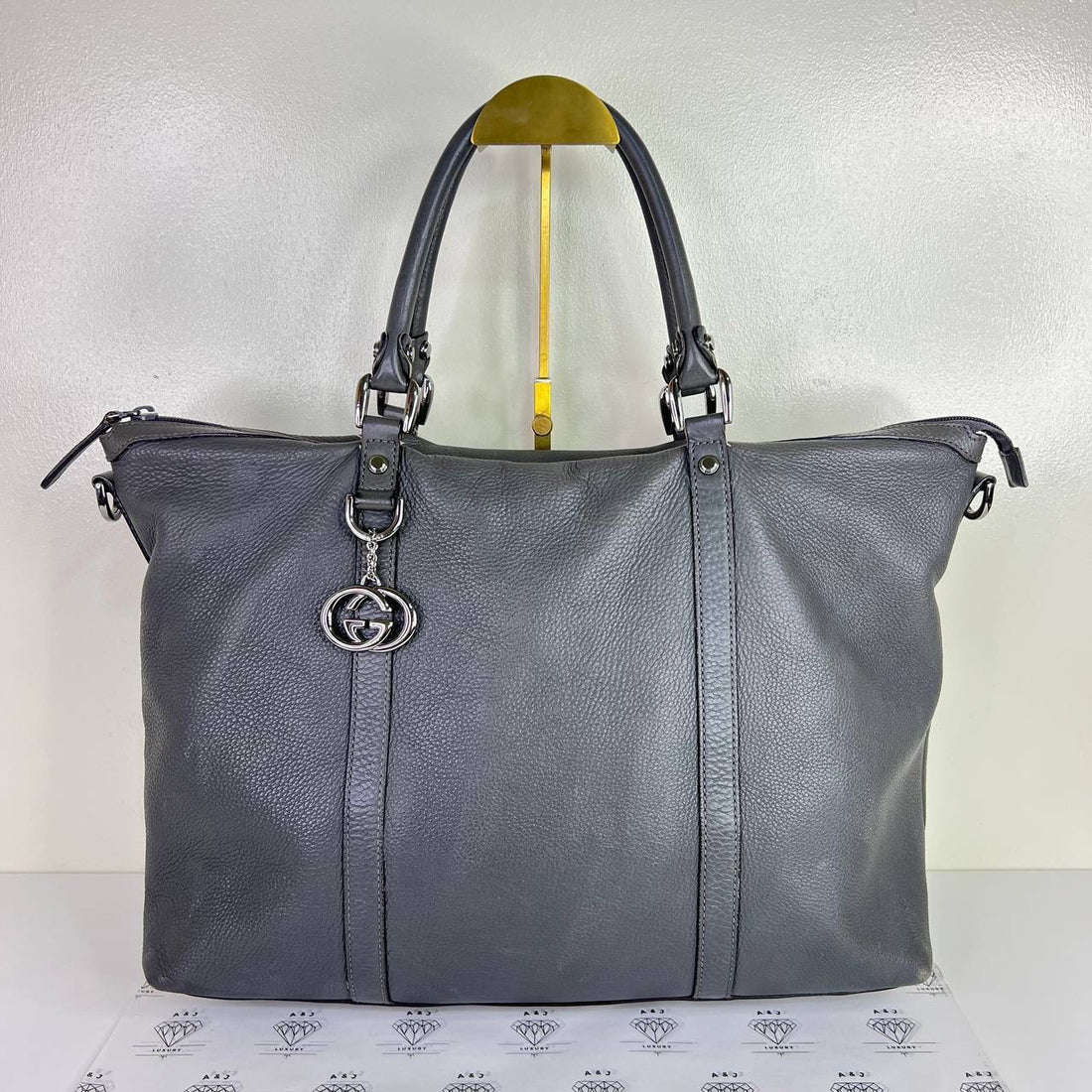 [PRE LOVED] Gucci Large Interlocking Tote Bag in Gray SHW
