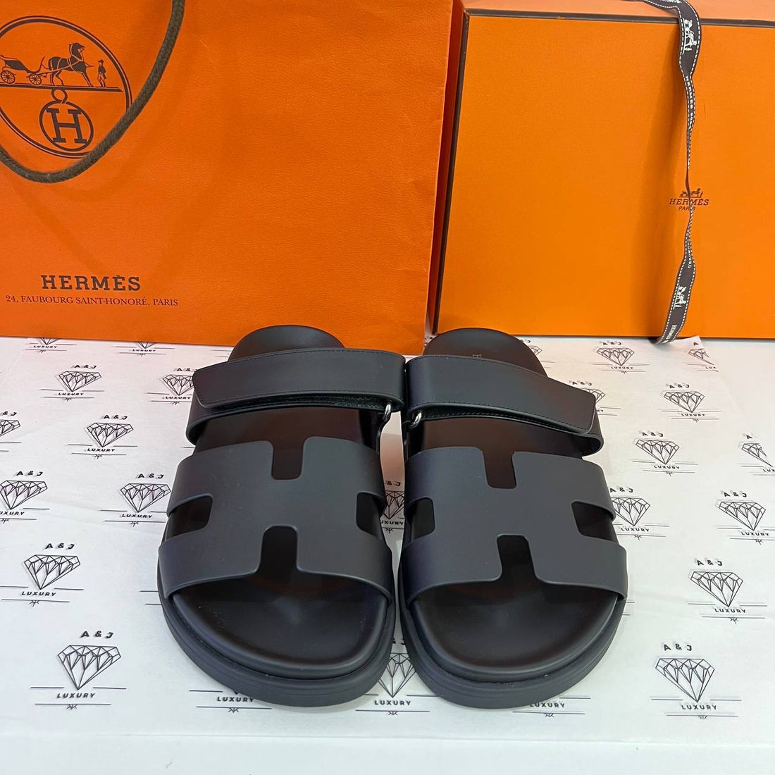 [BRAND NEW] Hermes Chypre Sandals in Black Size 37EU