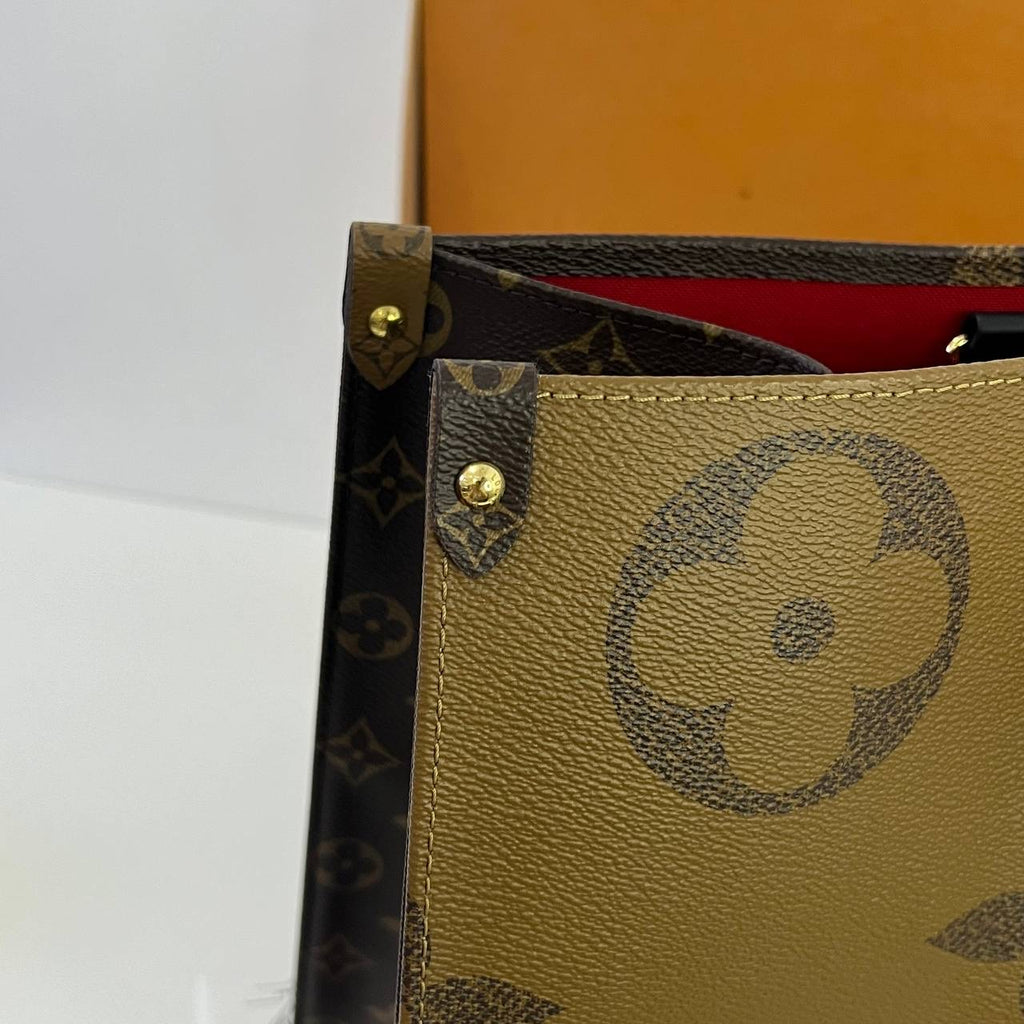 [PRE LOVED] Louis Vuitton OnTheGo GM in Reverse Monogram Canvass (microchipped)