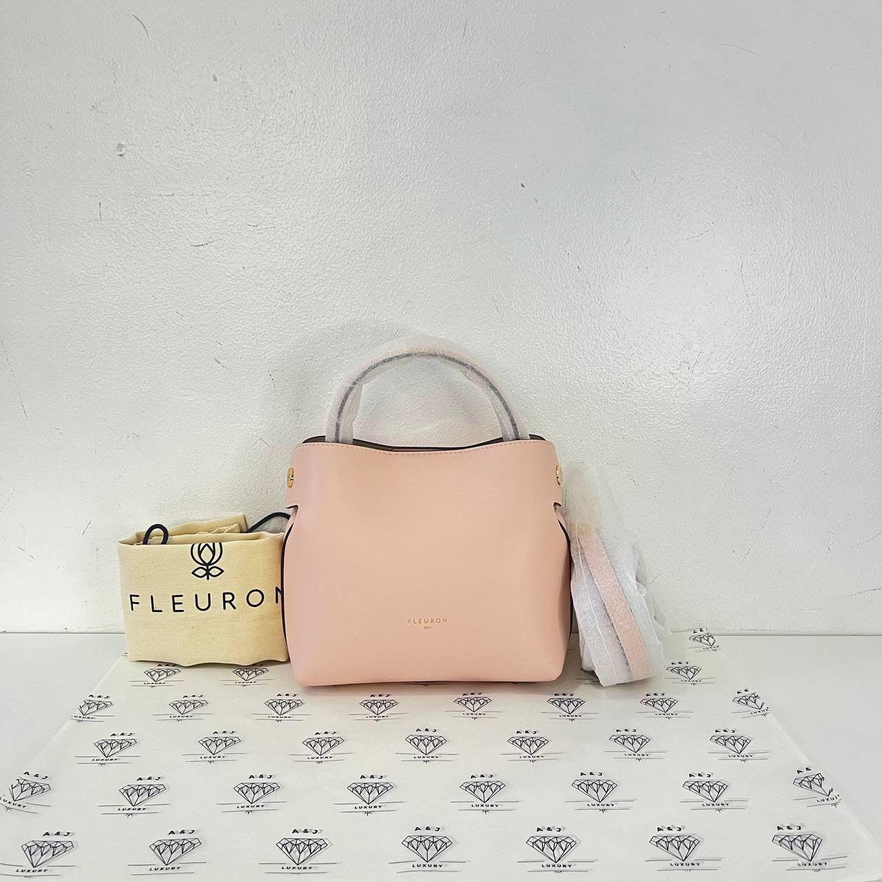 [PRE LOVED] Fleuron Mini Swann in Rose Bonbon