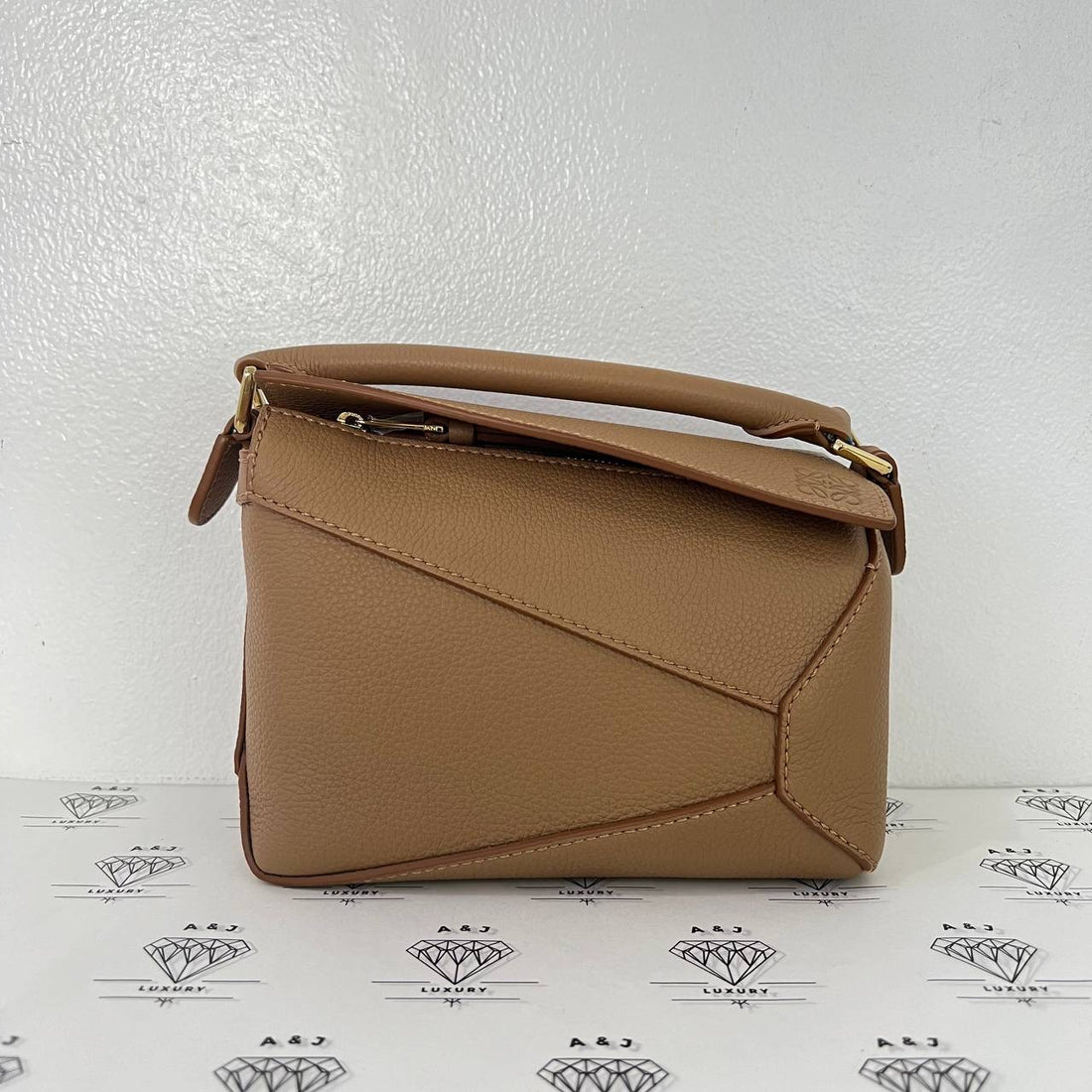 [PRE LOVED] Loewe Mini Puzzle Edge in Toffee