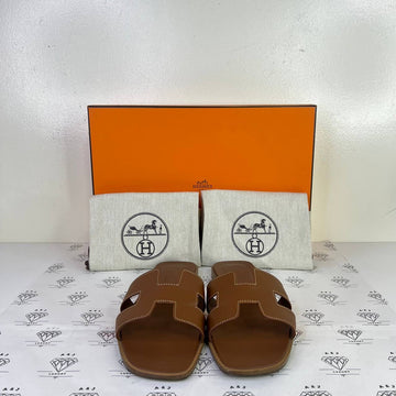 [PRE LOVED] Hermes Oran Sandals in Gold Size 40EU