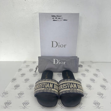 [PRE LOVED] Christian Dior Dway Slides in Oblique Size 38EU