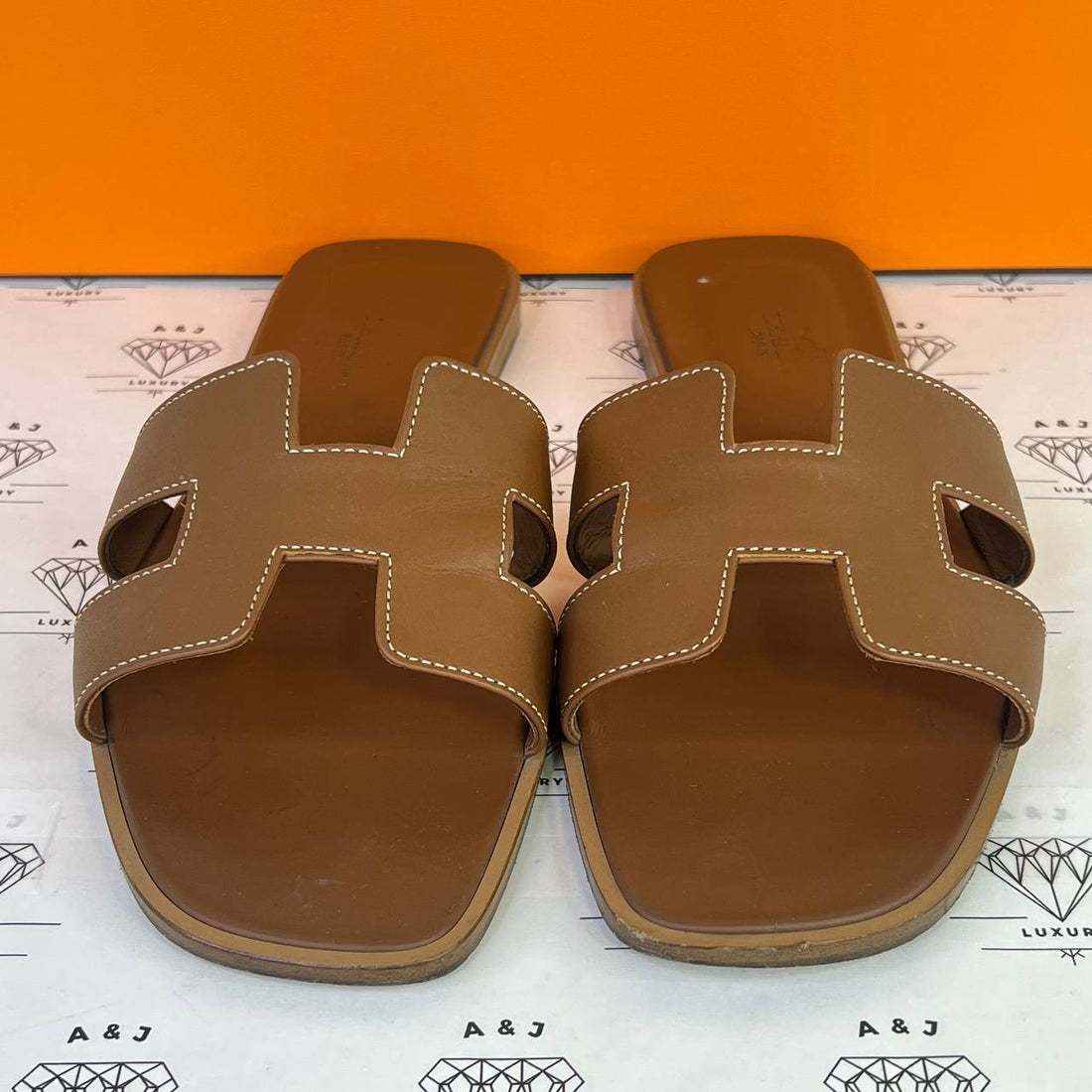 [PRE LOVED] Hermes Oran Sandals in Gold Size 40EU