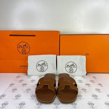 [PRE LOVED] Hermes Oran Sandals in Gold Size 39EU
