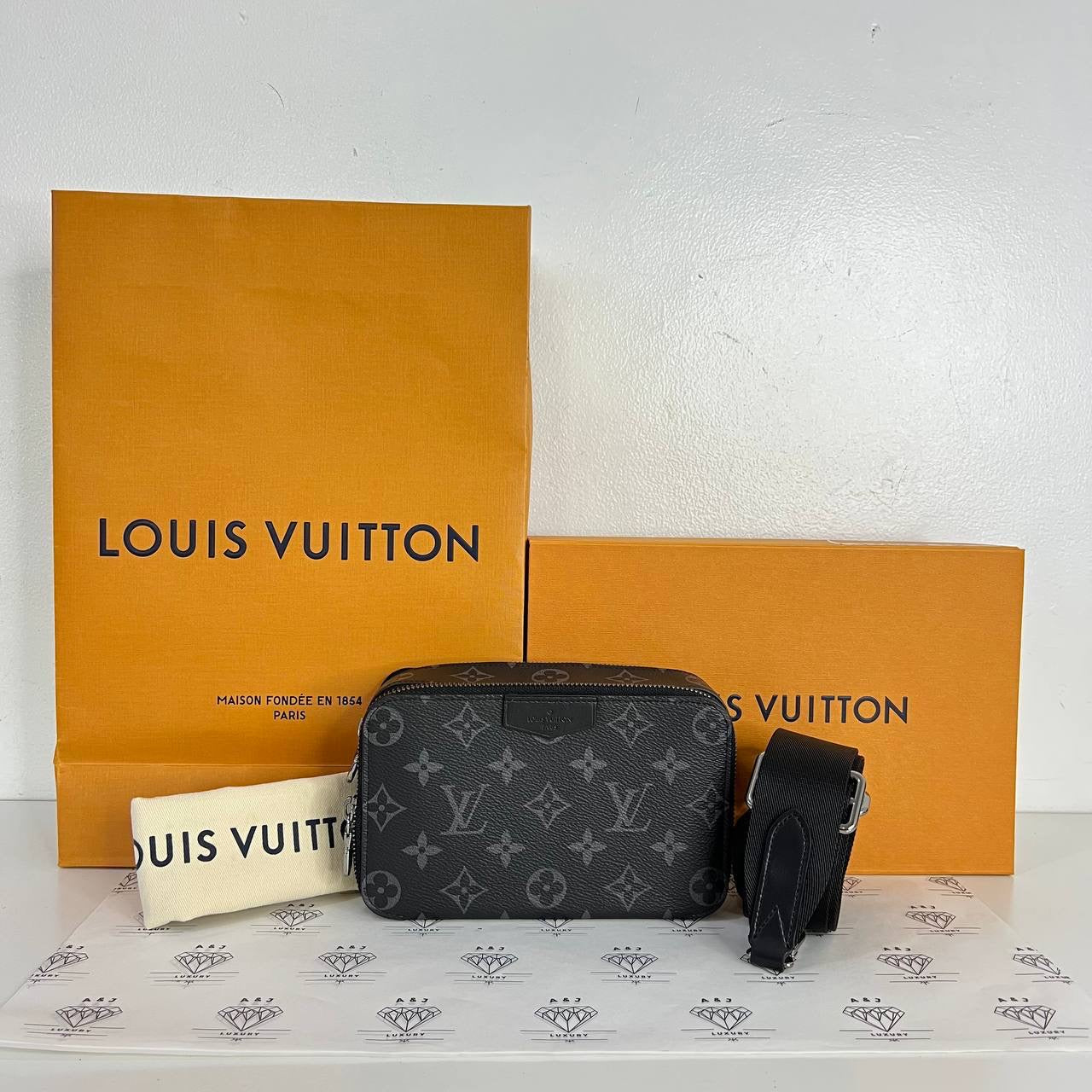 [PRE LOVED] Louis Vuitton Alpha Wearable Wallet in Monogram Eclipse Canvass (microchipped)