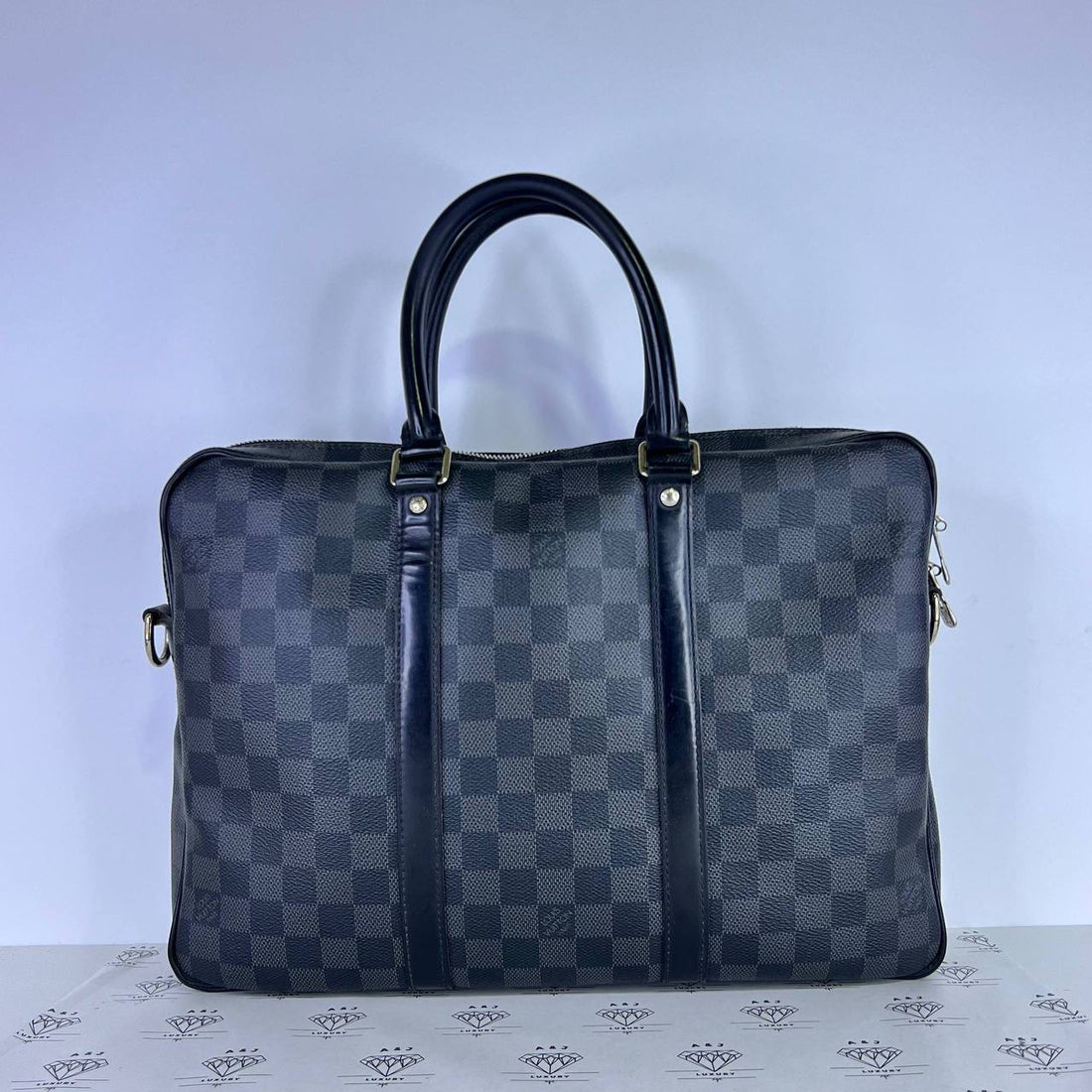 [PRE LOVED] Louis Vuitton Porte- Documents Voyage PM in Damier Graphite Canvass (GI0177)