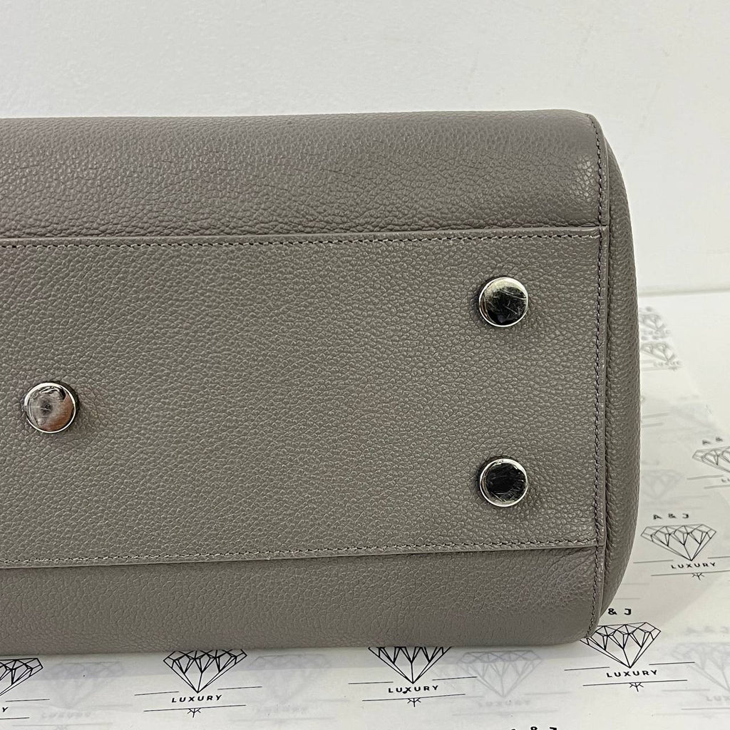 [PRE LOVED] YSL Cabas 2-way Bag in Gray Grained Leather SHW