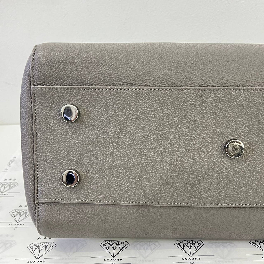 [PRE LOVED] YSL Cabas 2-way Bag in Gray Grained Leather SHW