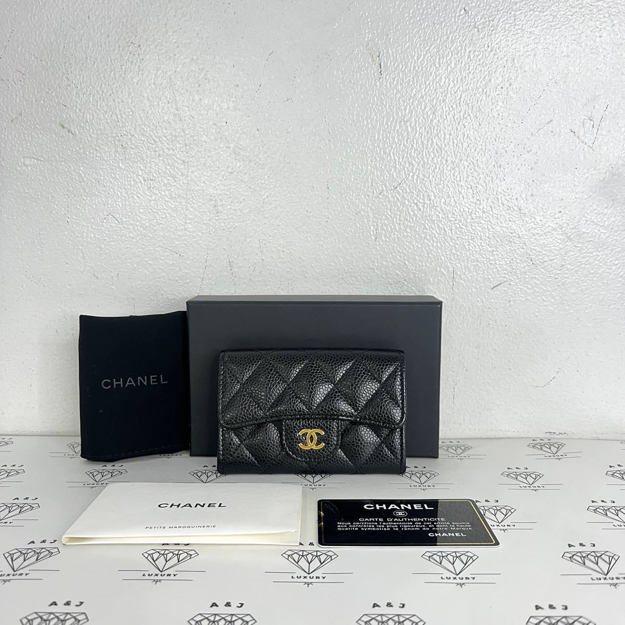 [PRE LOVED] Chanel Classic Flap Cardholder in Black Caviar GHW (Series 29)