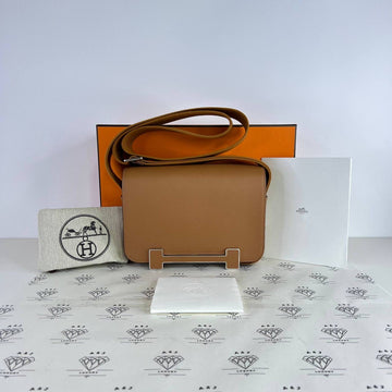 [PRE LOVED] Hermes Geta in Gold Chevre Mysore Leather PHW (Stamp K - 2025)