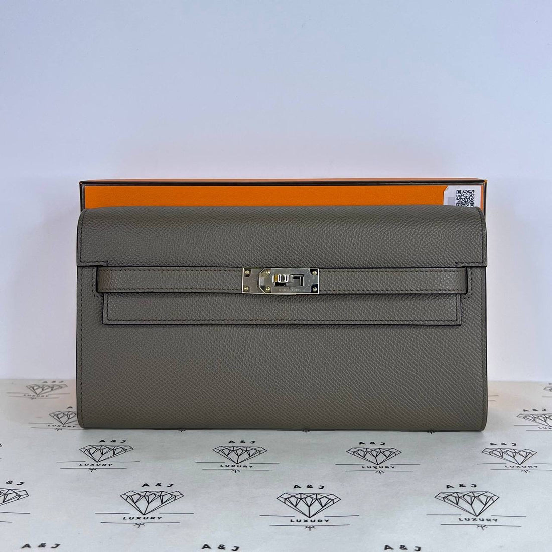 [PRE LOVED] Hermes Kelly To Go in Etain Epsom Leather PHW (Stamp W - 2024)