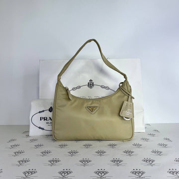 [PRE LOVED] Prada Re-edition 2000 in Cammeo Nylon SHW