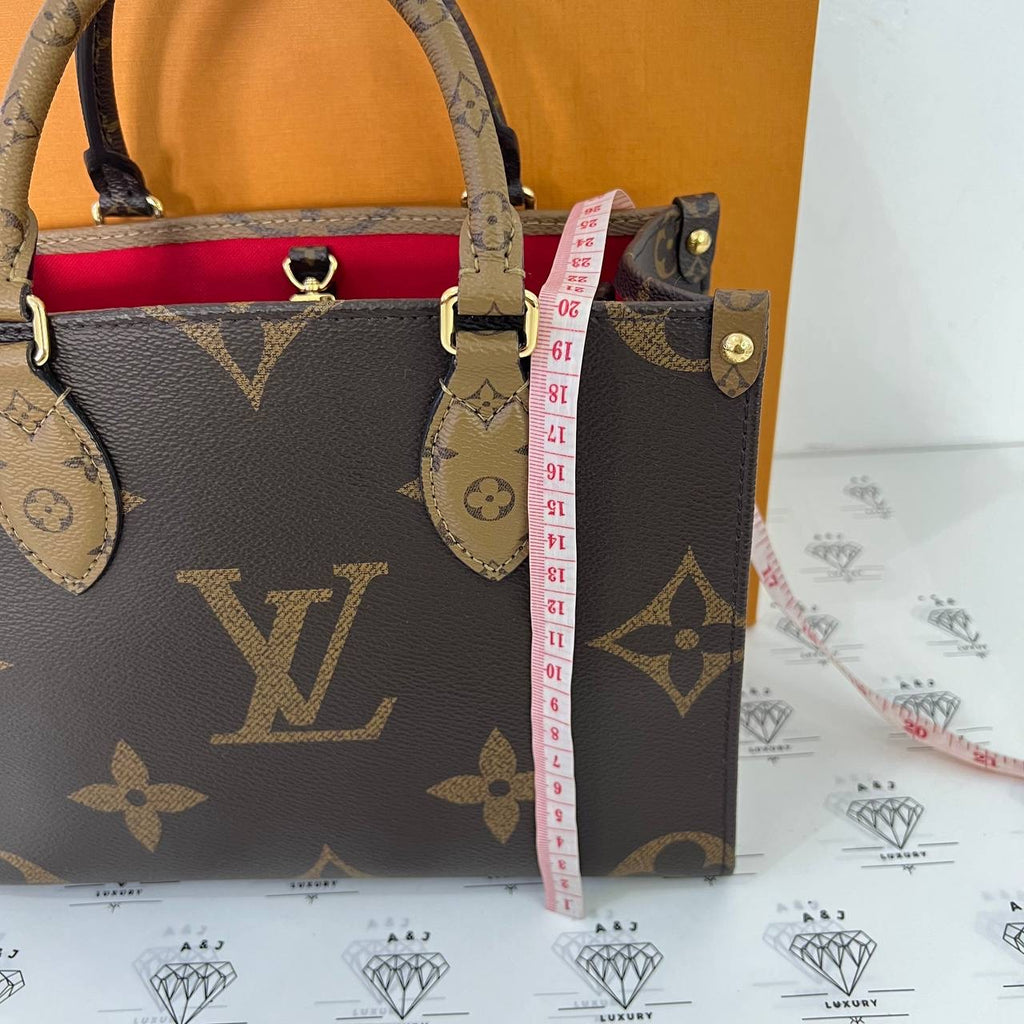 [PRE LOVED] Louis Vuitton OnTheGo PM in Reverse Monogram Canvass (microchipped)