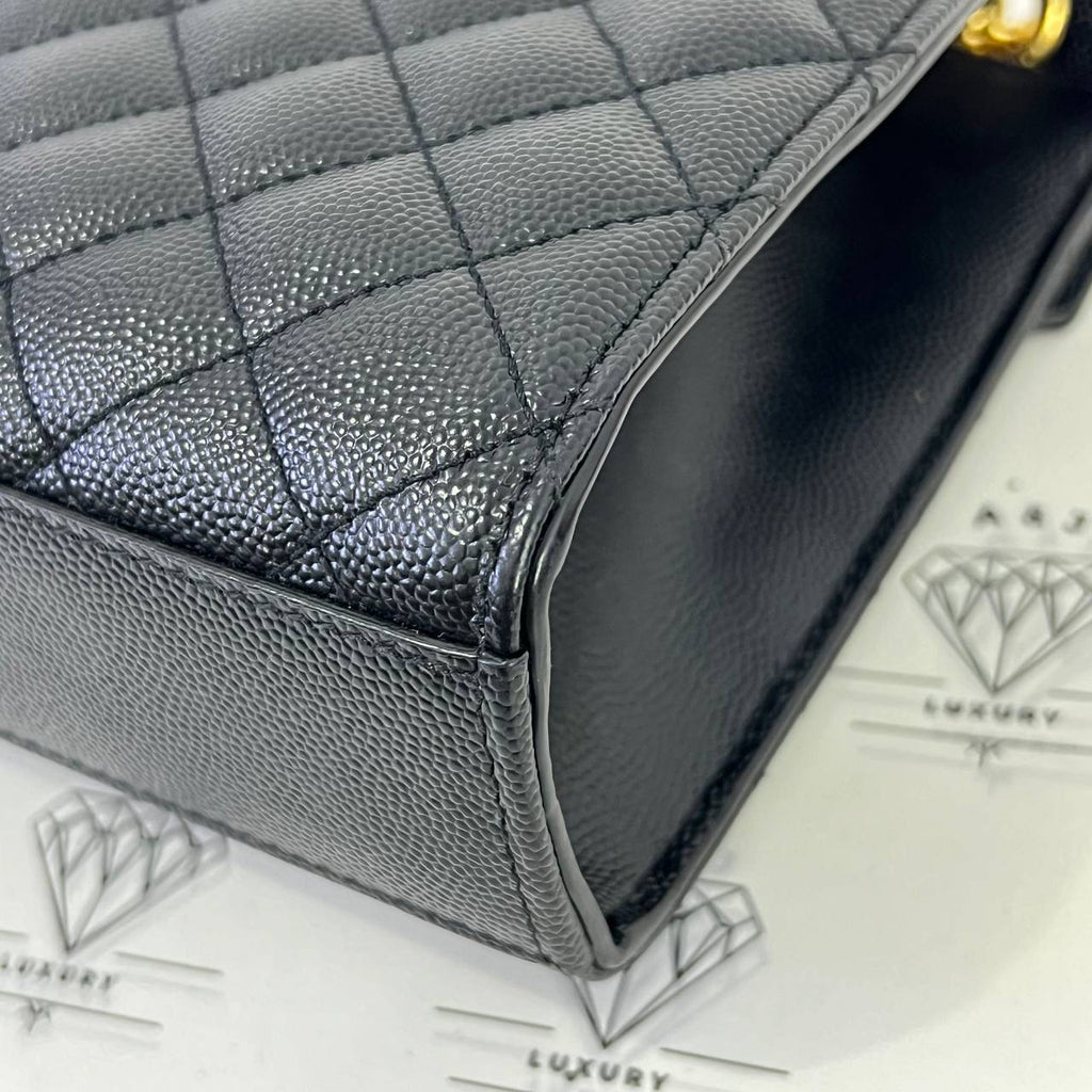 [PRE LOVED] YSL Medium Envelope in Black Matelasse Leather GHW