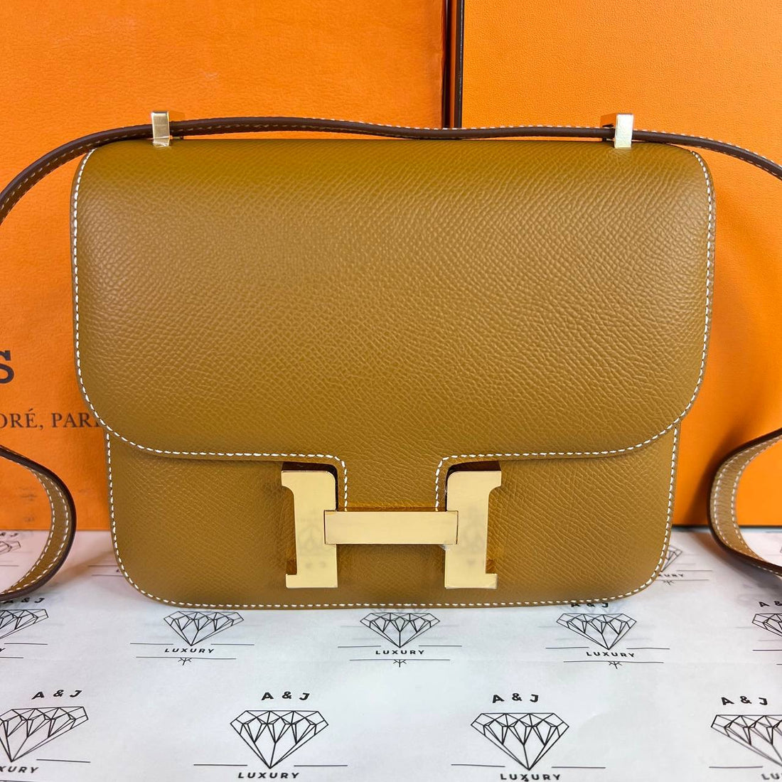 [BRAND NEW] Hermes Constance 18 in Gold Epsom Leather RGHW (Stamp K - 2025)