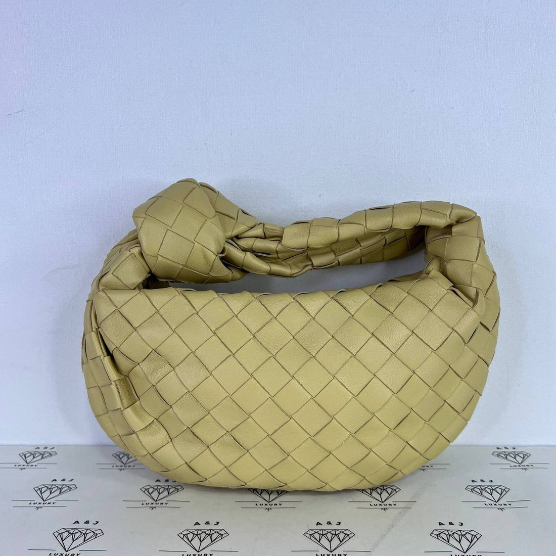 [PRE LOVED] Bottega Veneta Mini Jodie in Beige Intrecciato Leather GHW