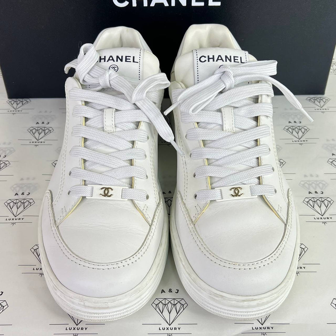 [PRE LOVED] Chanel Low Top Sneakers in White Size 39EU