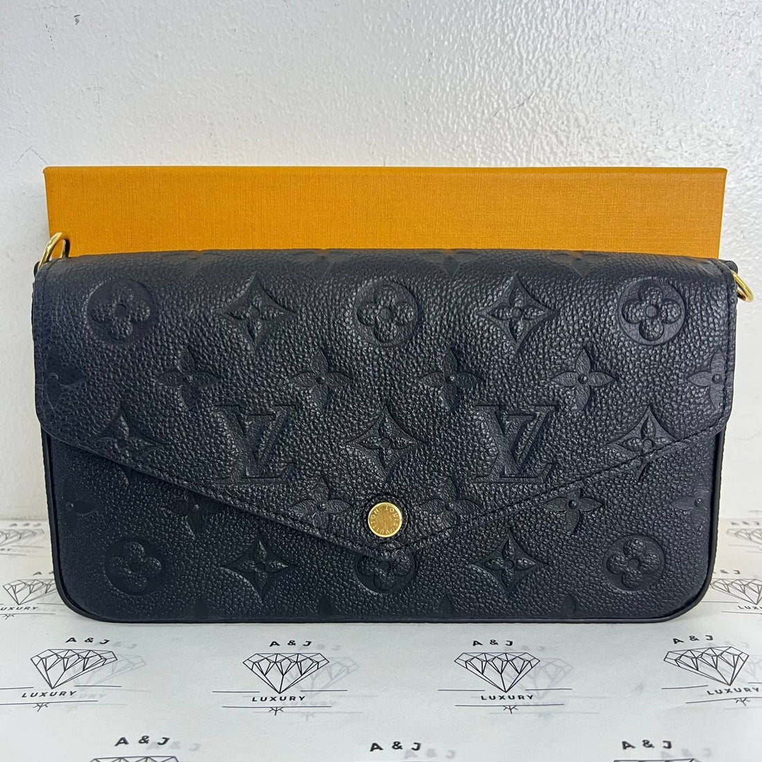 [PRE LOVED] Louis Vuitton Felicie in Black Empreinte Leather (SP0281)