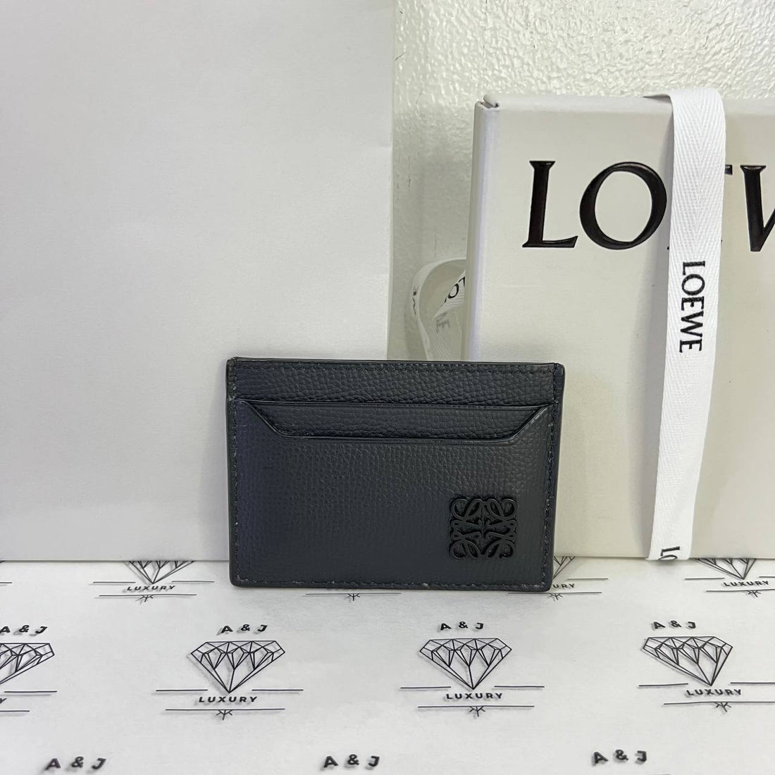 [PRE LOVED] Loewe Anagram Cardholder in Black Pebble Grained Calfskin Leather