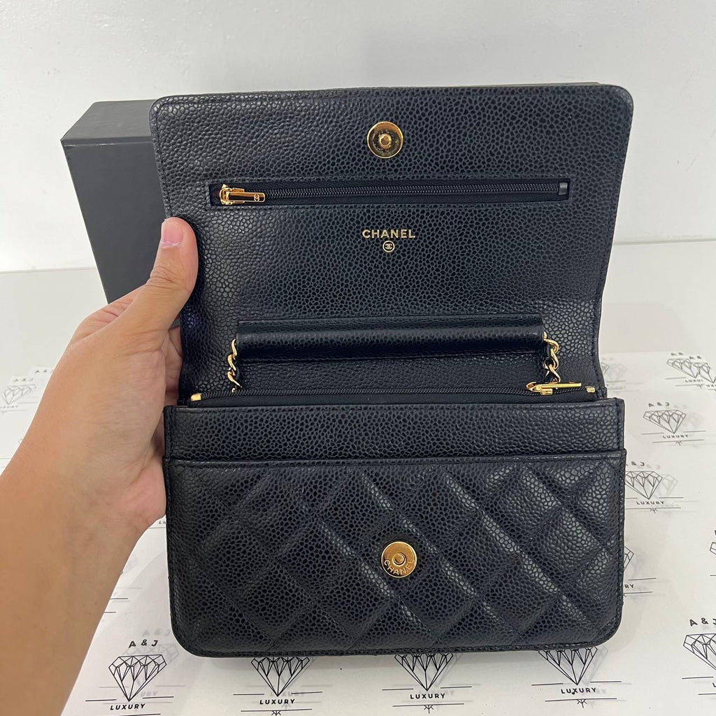 [PRE LOVED] Chanel Classic Wallet on Chain in Black Caviar GHW (Series 30)