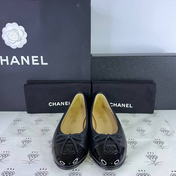 [PRE LOVED] Chanel Ballerina Flats in Black Size 38EU