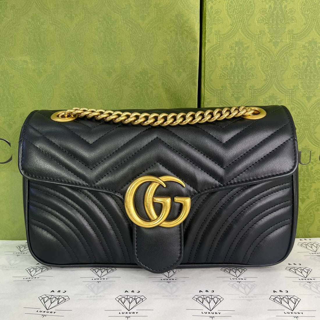 [PRE LOVED] Gucci Small Marmont Flap in Black GHW