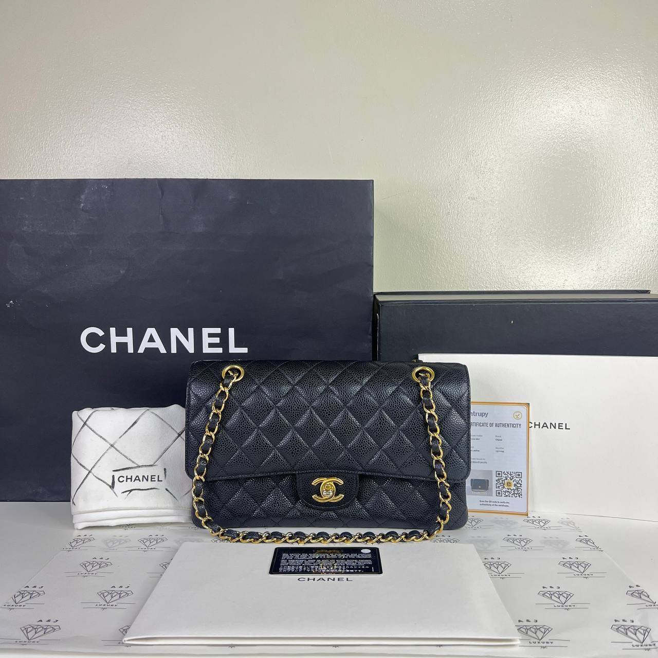 [PRE LOVED] Chanel Classic Medium Double Flap in Black Caviar Leather GHW (Series 15)