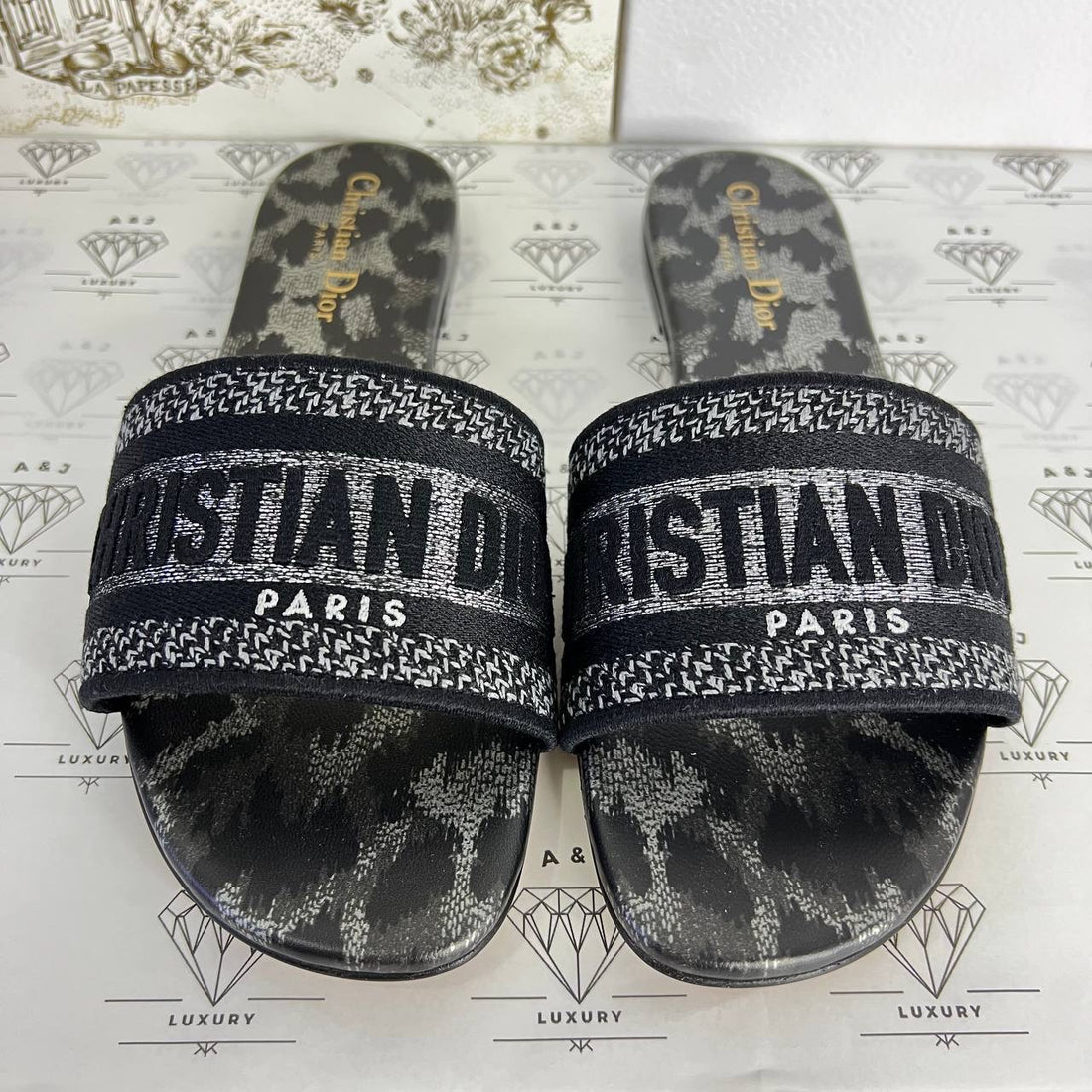 [PRE LOVED] Christian Dior Dway Slides in Black Size 38EU