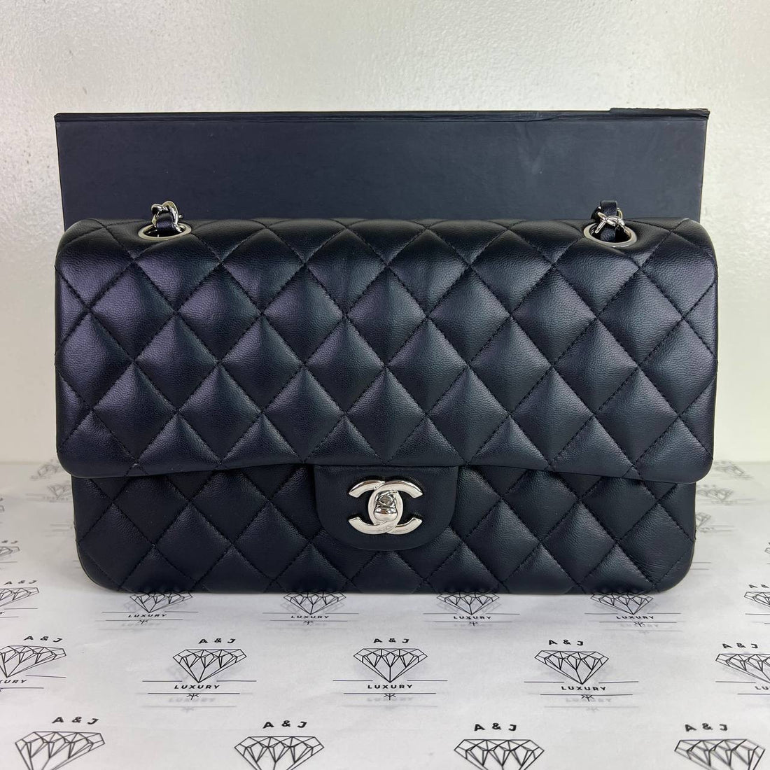 [PRE LOVED] Chanel Classic Medium Double Flap in Black Lambskin Leather SHW (Series 29)