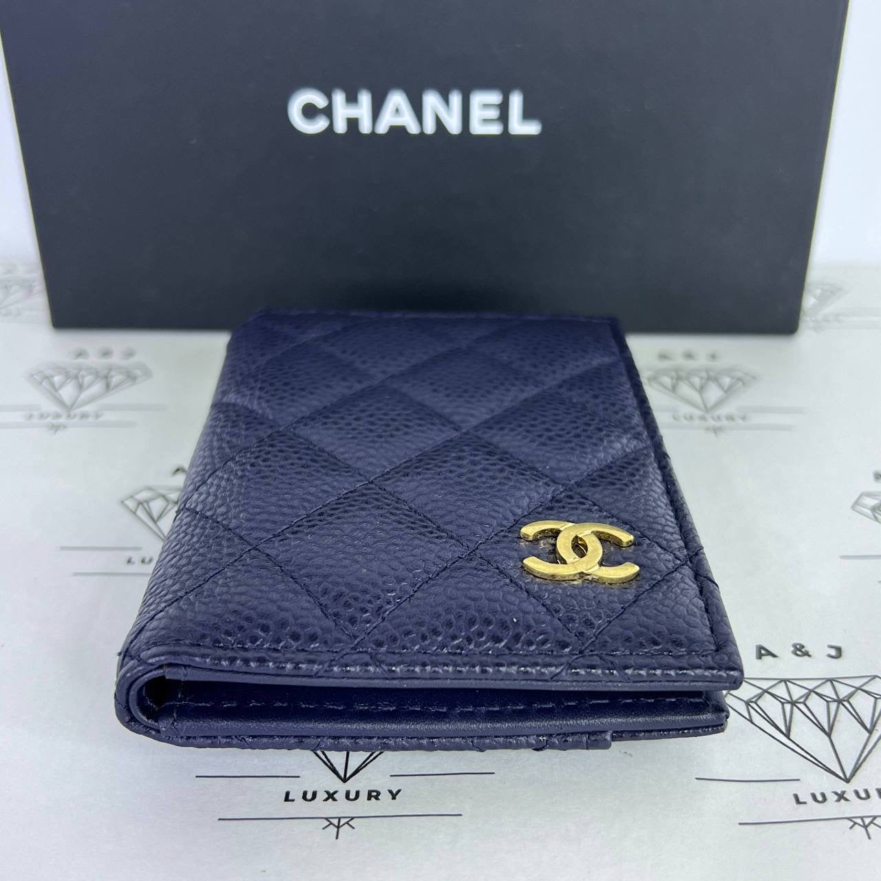 PRE LOVED] Chanel Bifold Cardholder in Navy Blue Caviar Leather