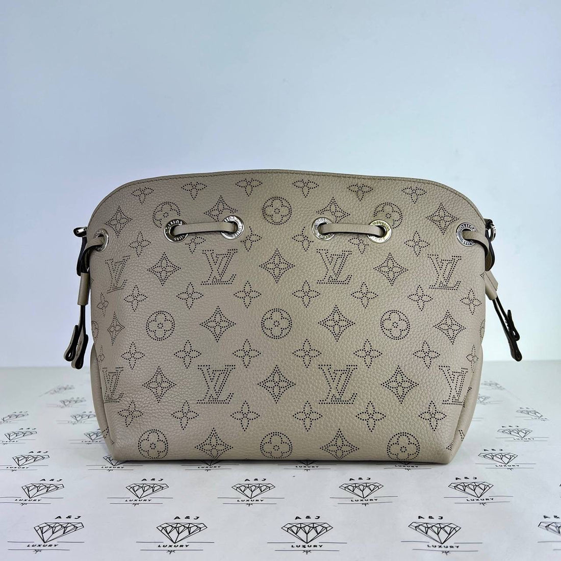[PRE LOVED] Louis Vuitton Bella Bag in Gray Mahina Leather SHW (microchipped)
