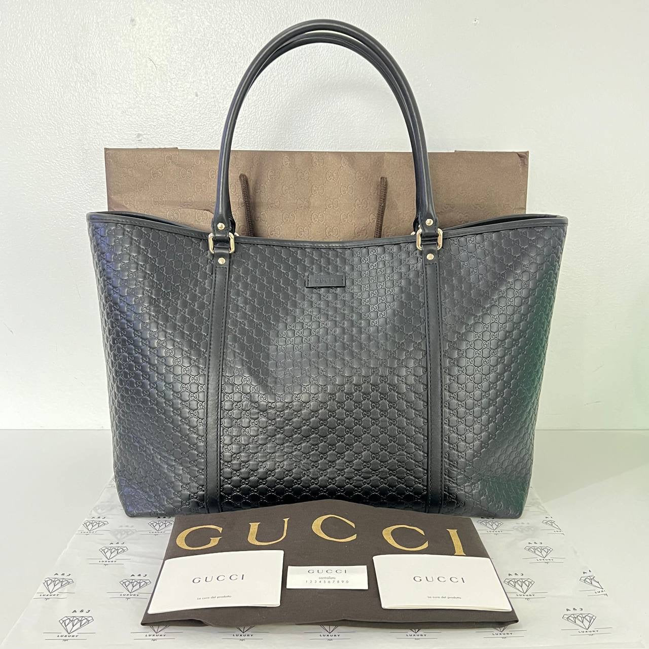 [PRE LOVED] Gucci Microguccissima Tote in Black GHW