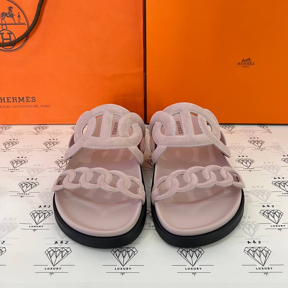 [BRAND NEW] Hermes Extra Sandals in Rose Porcelain Size 37