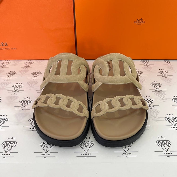 [BRAND NEW] Hermes Extra Sandals in Beige Argile Size 37.5