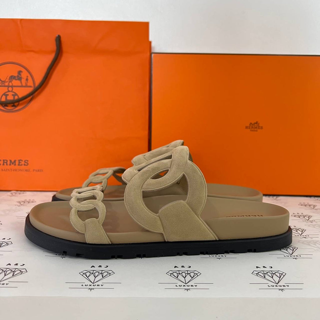 [BRAND NEW] Hermes Extra Sandals in Beige Argile Size 37.5