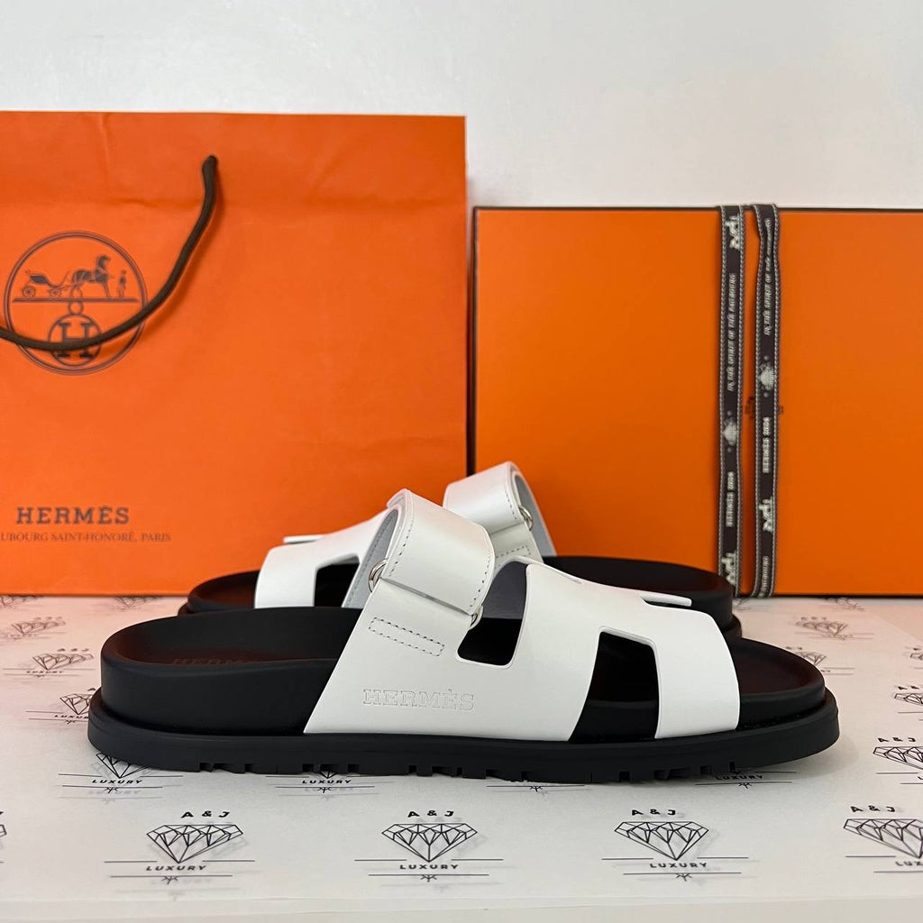 [BRAND NEW] Hermes Chypre in White Size 36EU